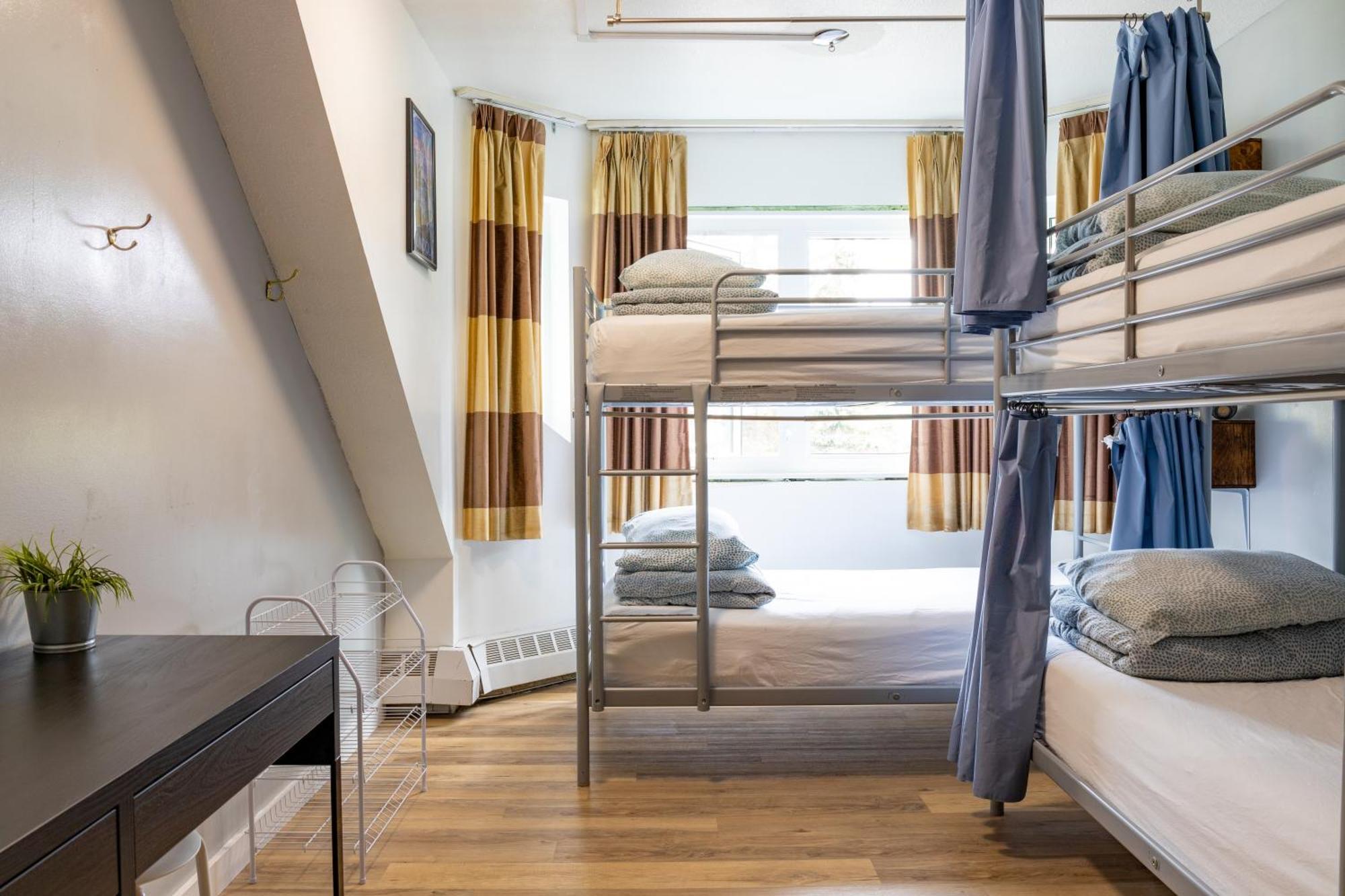 Samesun Banff Hostel Экстерьер фото