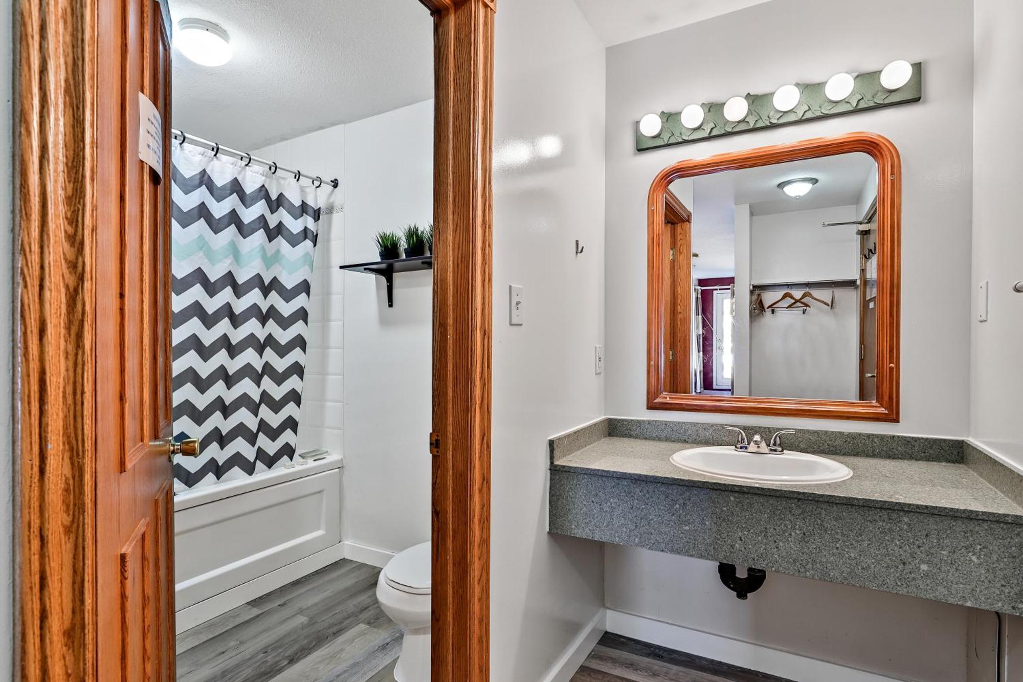Samesun Banff Hostel Экстерьер фото