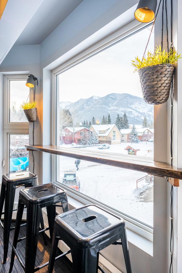 Samesun Banff Hostel Экстерьер фото