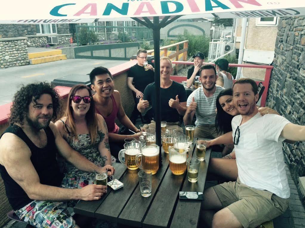 Samesun Banff Hostel Экстерьер фото
